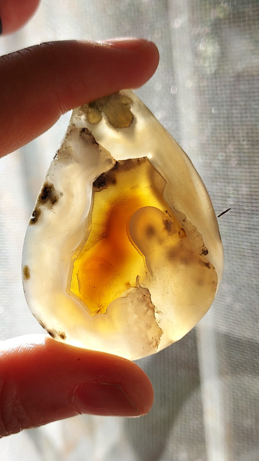 Natural Agate Gemstone | Polished Healing Crystal | Unique Statement Piece