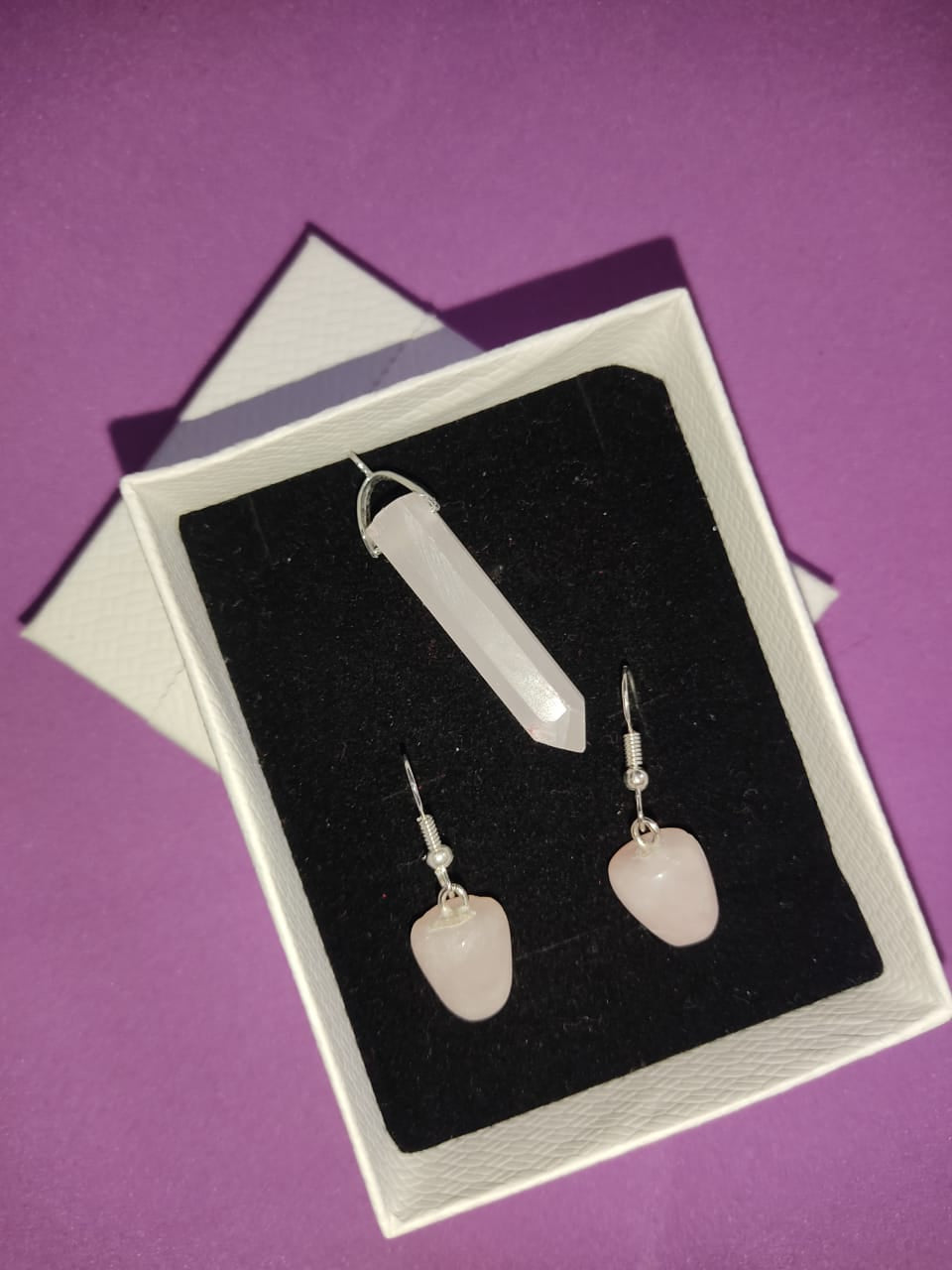 rose quartz jewelry set - pendant and earrings