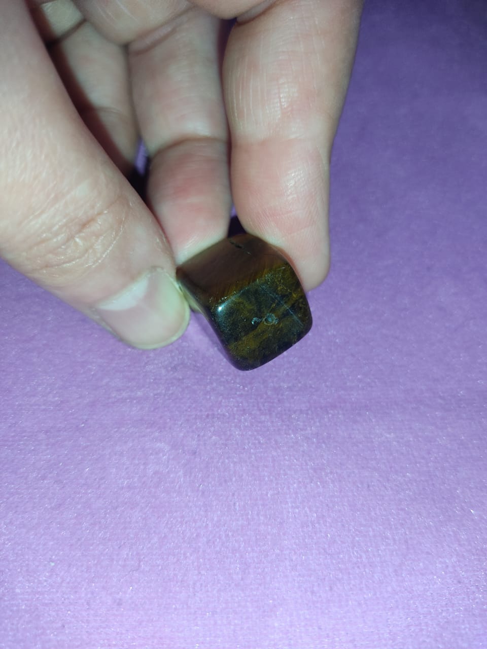 tiger's eye gemstone pendant